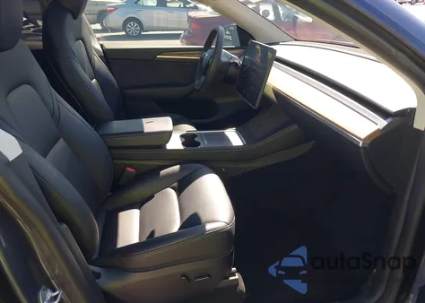 2023 Tesla Model Y Awd/Long Range Dual Motor All-Wheel Drive из США, поврежденный, VIN 7SAYGAEE3PF756915